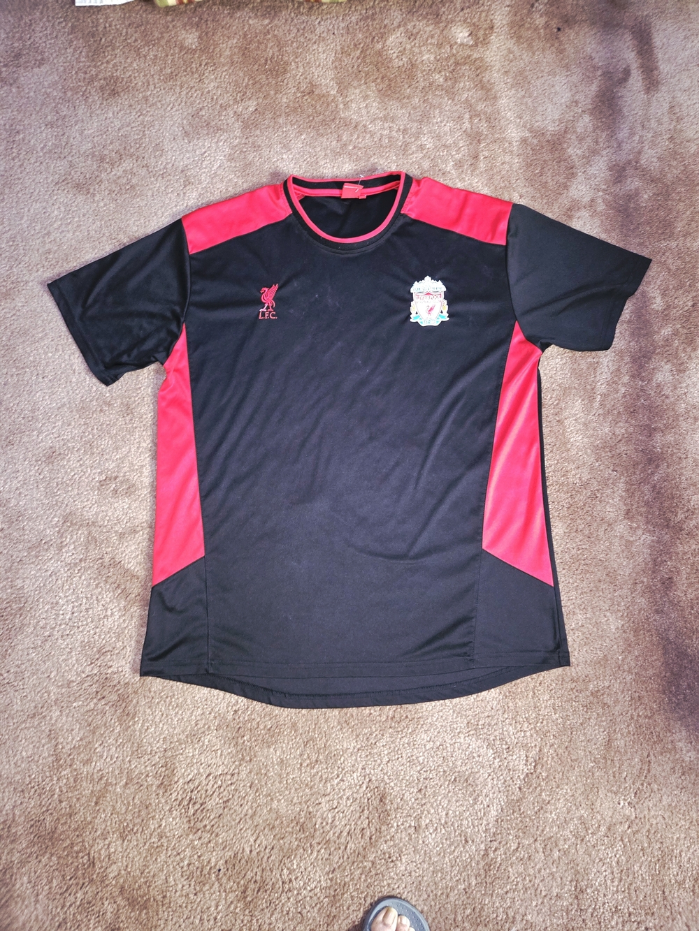 Liverpool FC Black & Red Training Tee